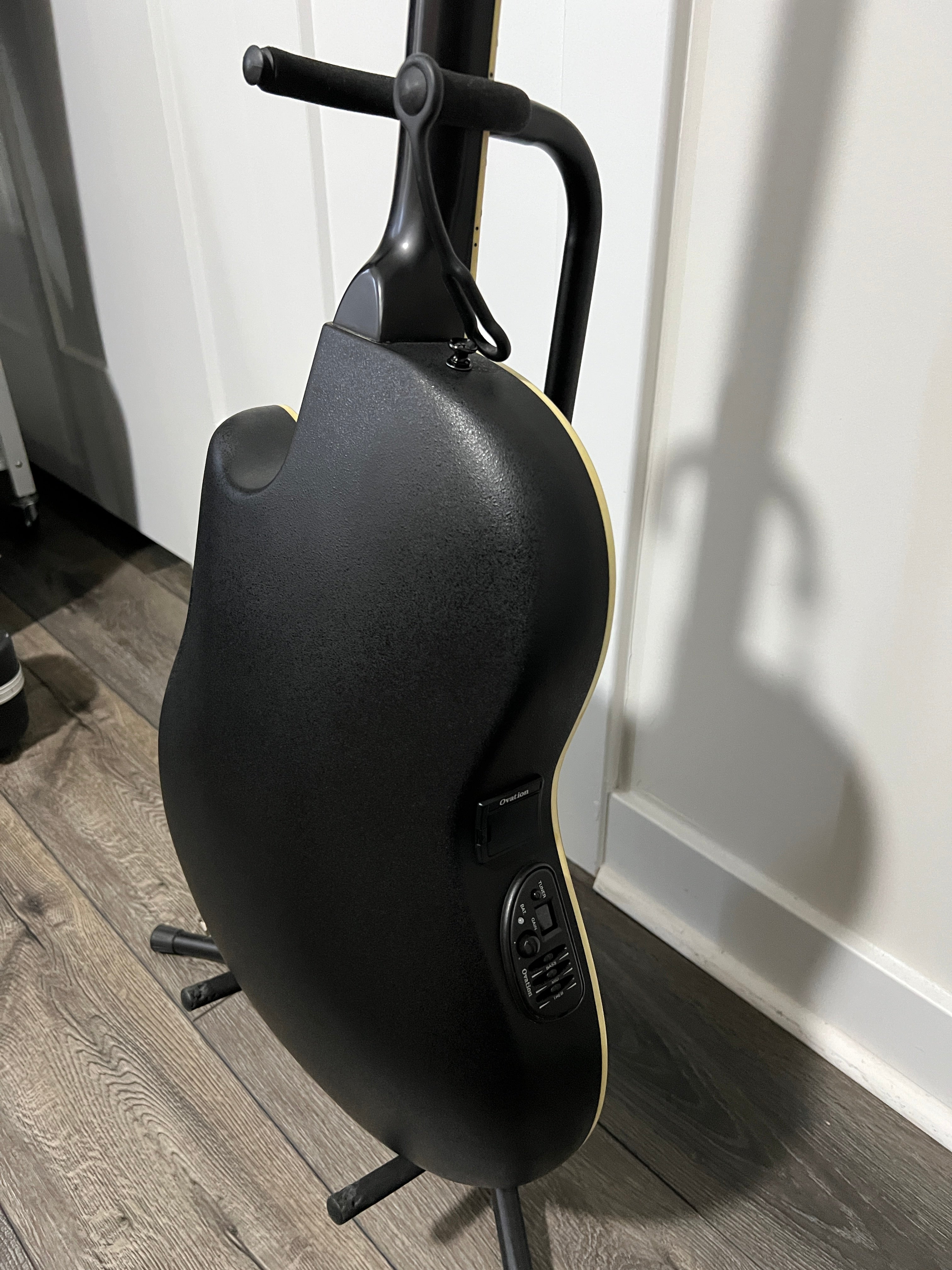 Ovation Celebrity 6 string GC057 – Your Guitar Mechanic